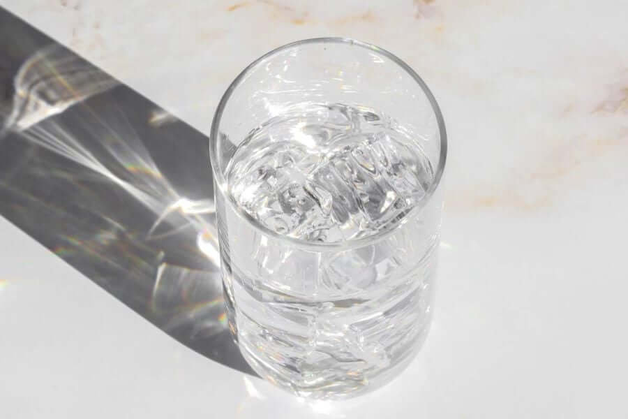 refreshing glass of ice water
